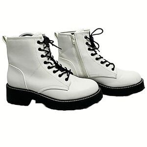 Madden Girl Carra Platform Lace-Up Padded Footbed Lug Sole Combat Boots White 10